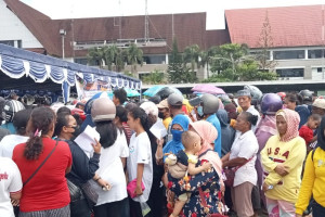 Puisi Helmansyah Moeis