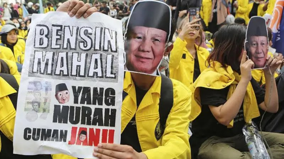 Demonstrasi mahasiswa berlanjut di Jakarta, Bandung, dan kota-kota lain