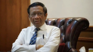 Kritik Rangkap Jabatan Pimpinan BGN di Pertamina, Mahfud MD: Uangnya Haram, Harusnya Tahu Diri
