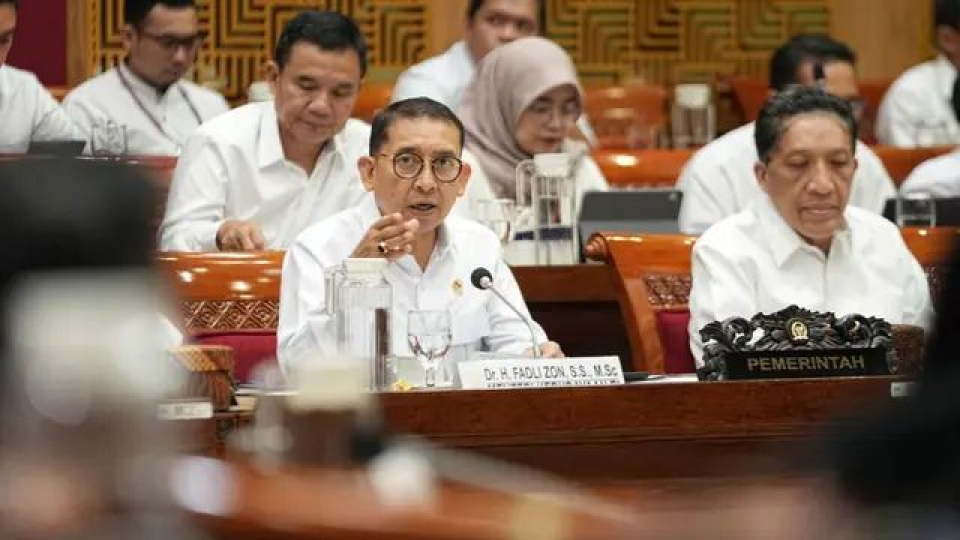 DPR Akan Panggil Fadli Zon terkait Pernyataan Kontroversial Tragedi Mei 1998