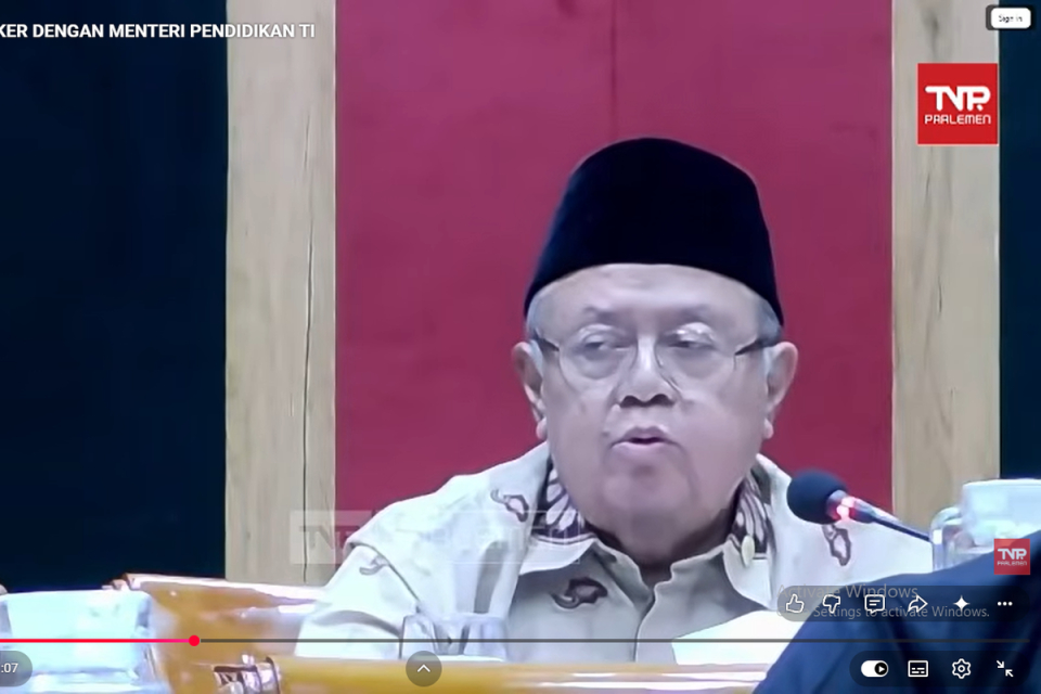 Uang Pangkal PTN Jalur Mandiri Tembus Rp 1,5 M, Mendiktisaintek Ingatkan Aturan