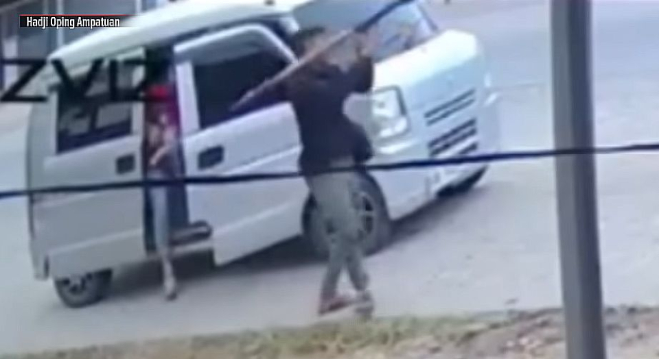 Walikota Shariff Aguak Filipina Berhasil Selamat Saat Mobilnya Diserang Pakai RPG
