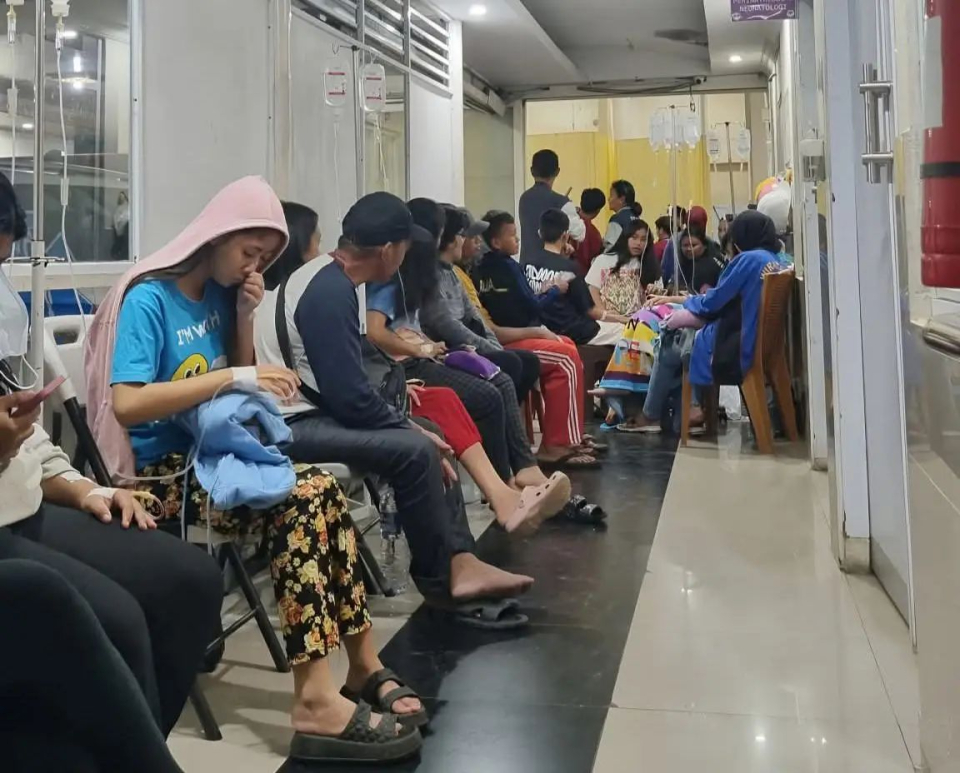 Siswa dan Guru SMPN 2 Airmadidi Minut Diduga Keracunan MBG