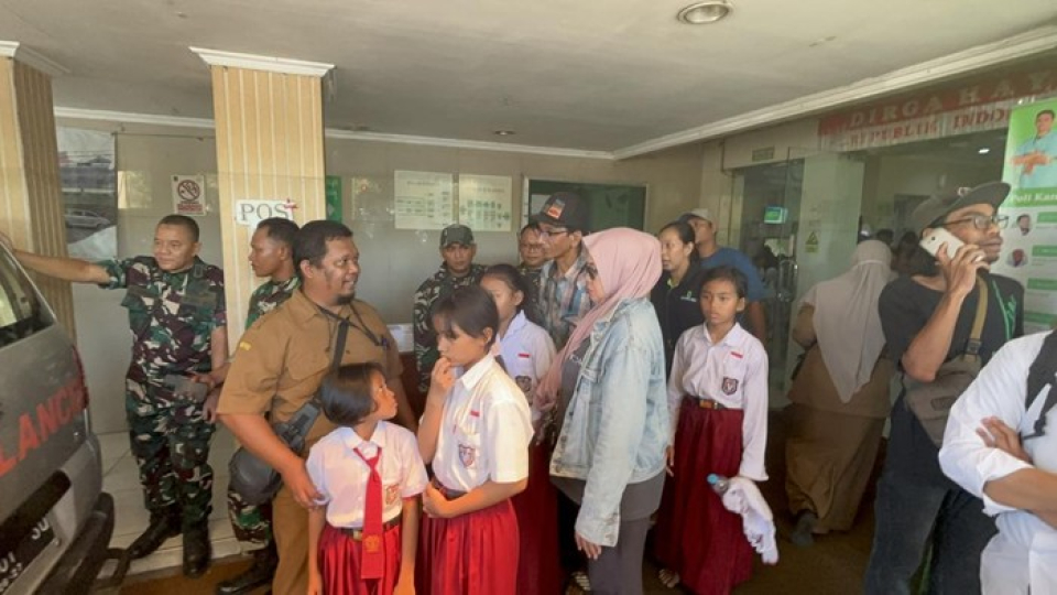200 Siswa di Surabaya Keracunan Usai Santap MBG, SPPG Tarik Makanan