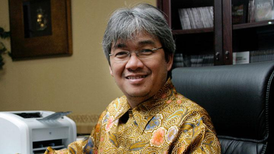Denny Januar Ali (Denny JA). 