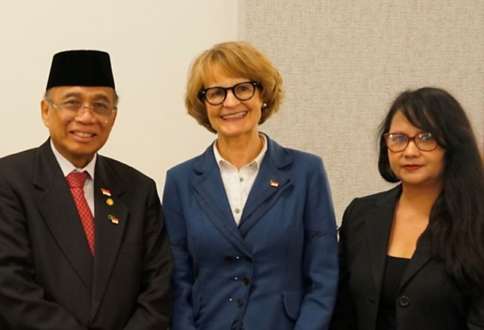 Dubes RI, Indroyono Soesilo, Bersama Provost University of Michigan Dr.Laurie McCauley dan Konsul Jendera RI di Chicago, Trisari Dyah Paramita, pada Pertemuan di Ann Arbor, Michigan, 10 April, 2026