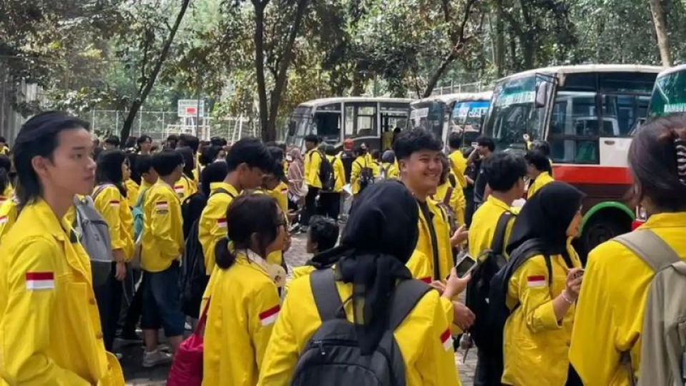 BEM UI Kritik MBG &amp; KDMP, Ganti Kepala BGN Belum jadi Solusi, Bakom: ke Sekolah dalam Kondisi Lapar