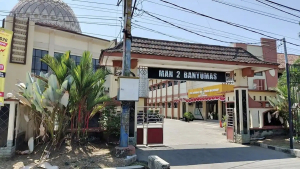 Sempat Santap MBG, Kronologi Ratusan Siswa MAN 2 Banyumas Diduga Keracunan