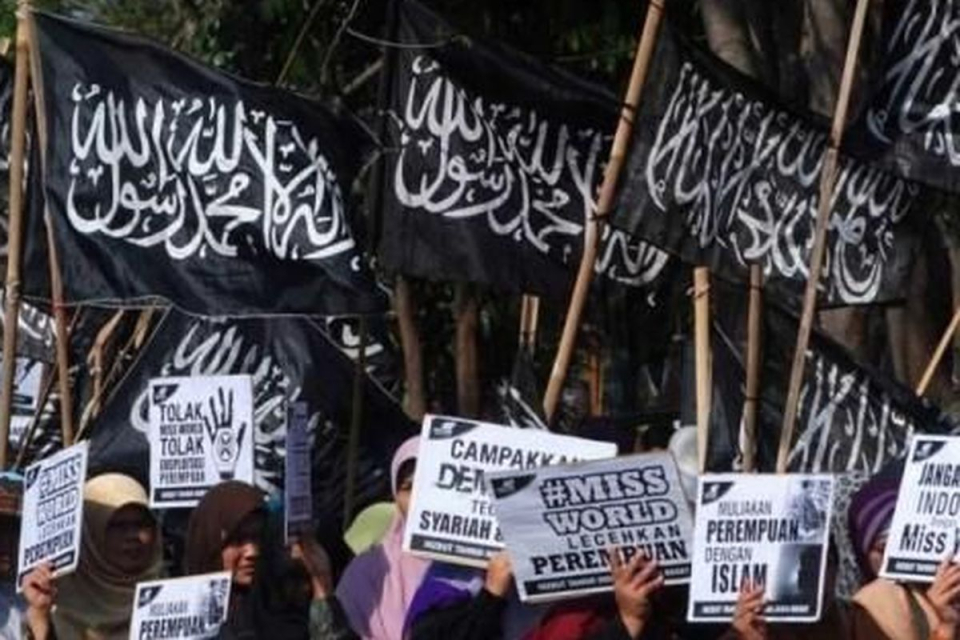 HTI Masih Ada tapi Berkamuflase, DPR Dorong Aparat Bertindak