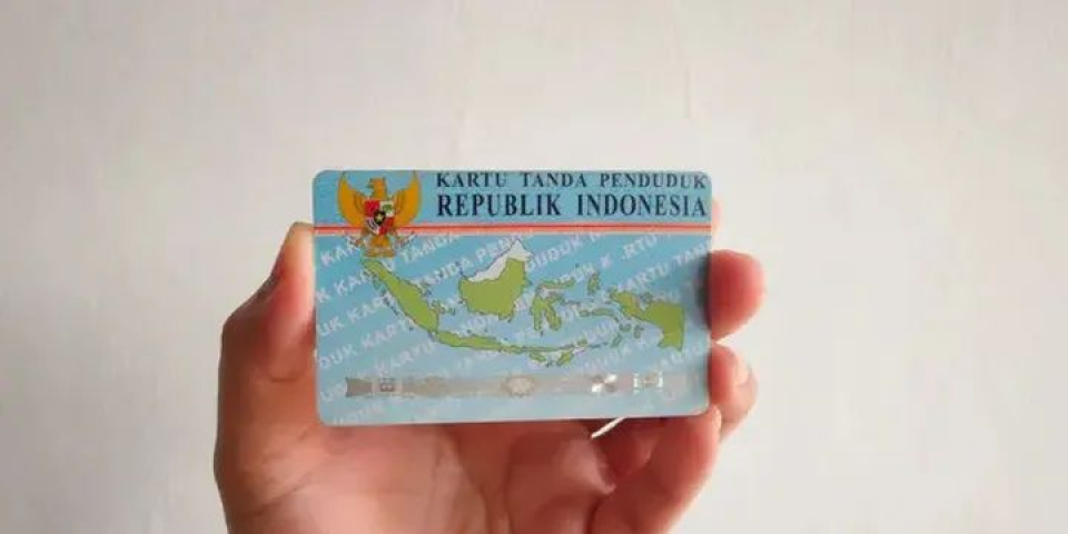 MK Tolak Permohonan Warga Tak Beragama Tercatat dalam KTP dan KK, Ini Alasannya