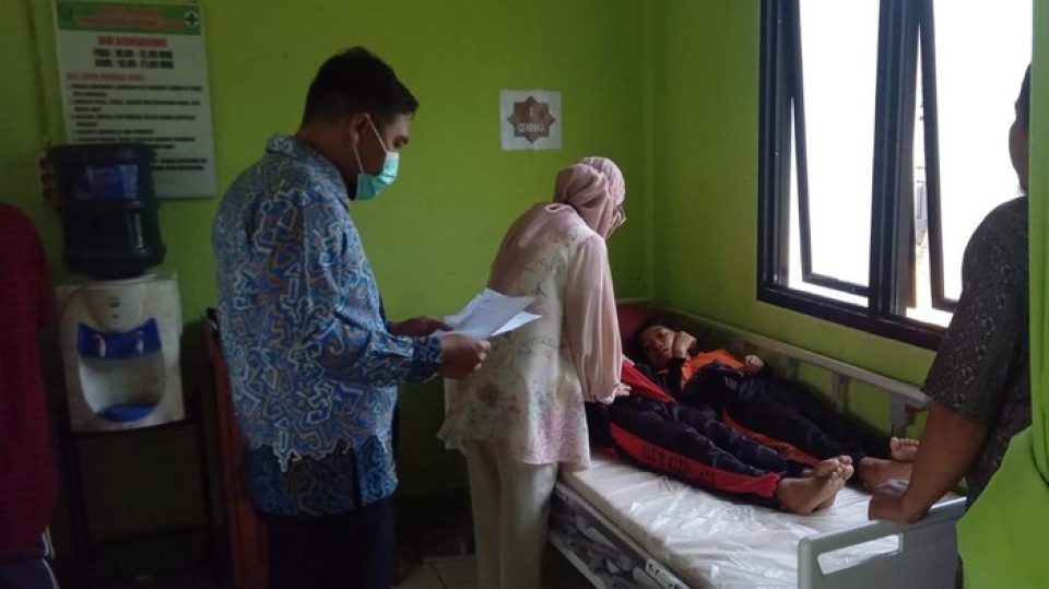 15 Siswa SD di Sambas Diduga Keracunan MBG, Sampel Ayam Basi Diuji Lab