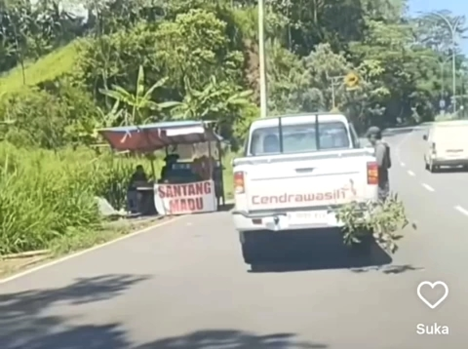 Baru Diborong Indonesia, Mobil Kopdes Mahindra 4X4 Mogok di Jalan